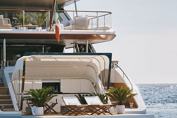 gafencu_new_luxury_motor_yacht_release_2021_motopanfilo_37m Image